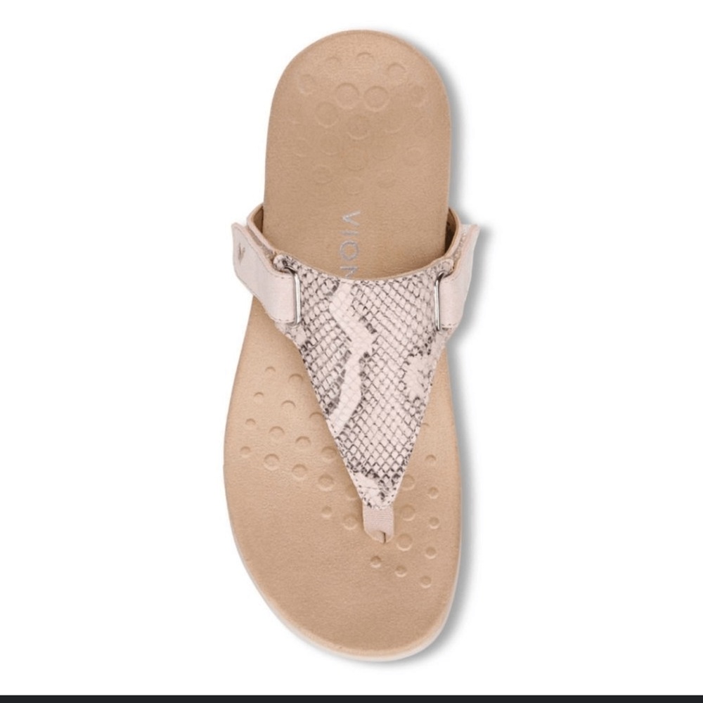 Vionic wanda Reptile‎ Pattern Sandals
